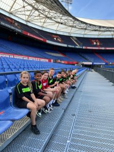 Albert Heijn Lodder bezorgt O10-2 onvergetelijk sponsoruitje 1