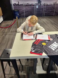 Jaivy Lingsveld maakt overstap naar Excelsior Rotterdam 2