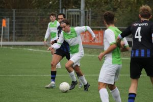 O23-3 trotse koploper na zege op Poortugaal