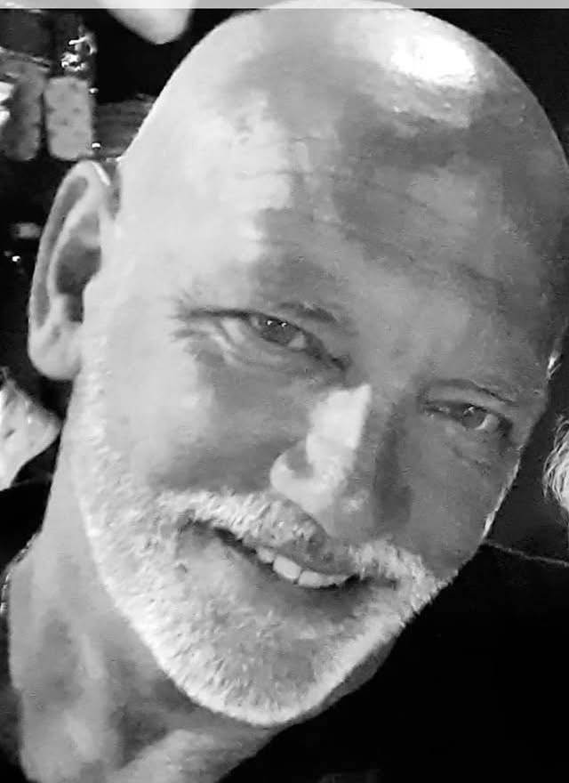 Rene Rapmund overleden