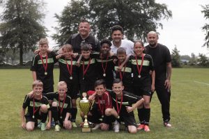Spijkenisse O11 sluit seizoen mooi af 1
