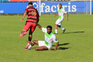 Spijkenisse spoelt slechte competitiestart van zich af met overwinning op VOC 4