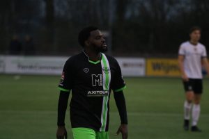 Spijkenisse stort ineen in laatste kwartier tegen SHO 1