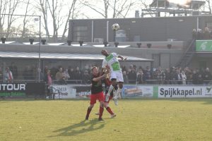 Spijkenisse vecht zich langs Papendrecht (+video) 4