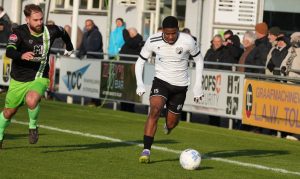 Spijkenisse vecht zich langs stug NSVV 2