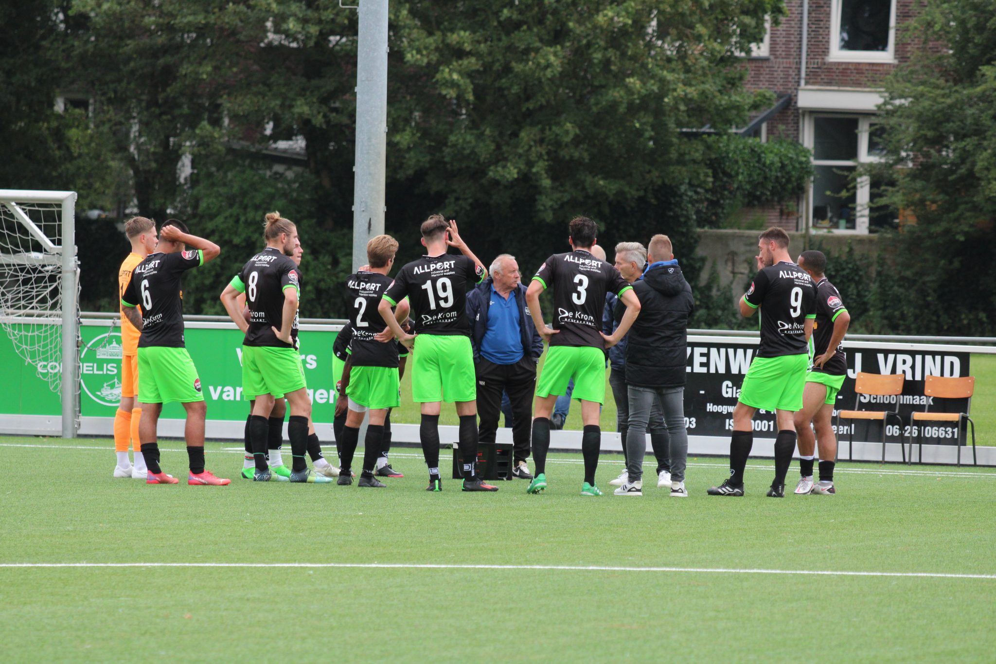 Arbitrale dwalingen nekken Spijkenisse in Wassenaar