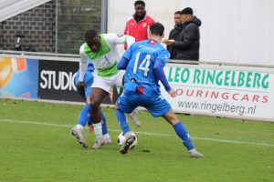 Spijkenisse wint titanenstrijd om koppositie van BVCB