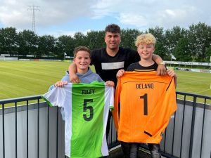 Vijf groen-witte kanjers naar BVO's 1